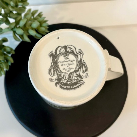 RARE British Portmeirion “Trout” Collectible Ceramic Mug “The Complete Angler” - Picture 6 of 7